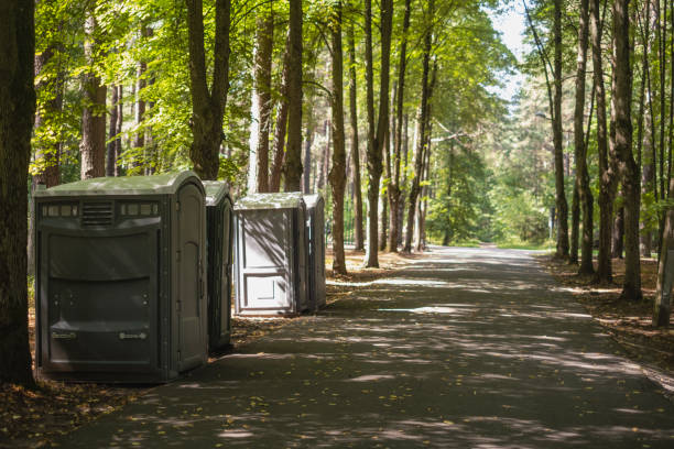 Portable Toilet Options We Offer in Hoopers Creek, NC